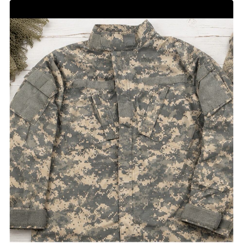 US Army ACU Digital Camo Combat Jacket Medium Long Military Field Coat